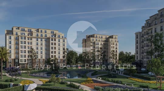 For Sale Town House 5% DP 10Y installment In HYde Park Sixth Settlement