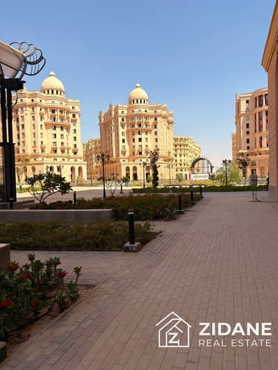 سقف 4.5 متر يعني جو بارد صيفاً من غير تكييف  امتلك شقة العمر بأميز لوكيشن وبـ View مفتوح تماماً في العاصمة الإدارية الجديدة. تصميم هندسي ذكي يرج