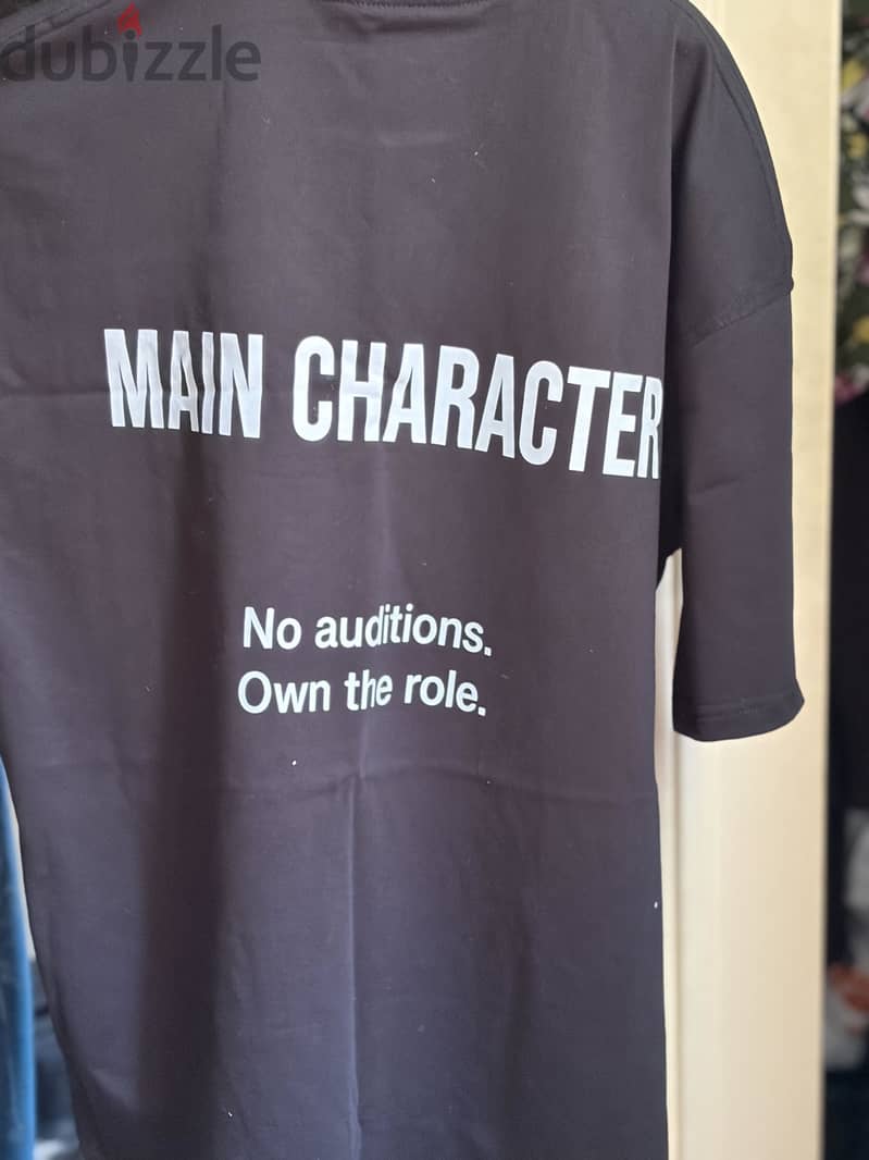 Black oversized trendy “main character tee” 1