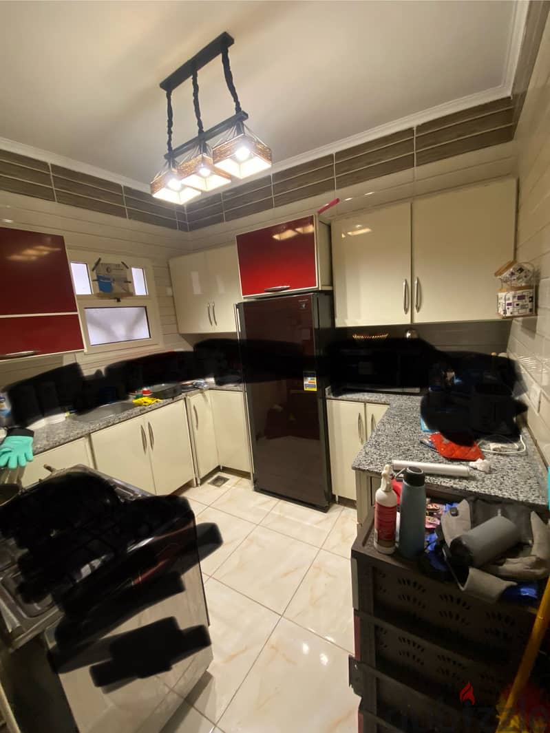 Kitchen 1