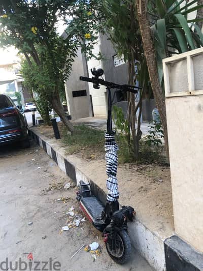 اسكوتر كهربا مستعمل بحالة جيدة جدا