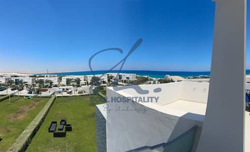 Lowest price penthouse for sale in Fouka Bay, sea view + pool view, ready to move. .
