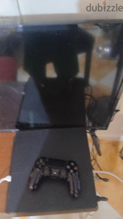 ps4 used slim with games and 1 orignal controllar