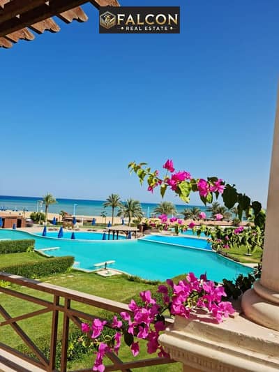 Fully finished beachfront chalet with a roof terrace (ready for immediate occupancy) for sale in Ain Sokhna, near the Suez Road and La Vista,