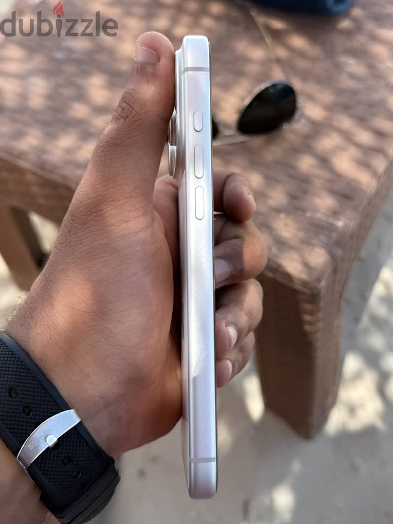 Apple - iPhone 17 Pro Max 1
