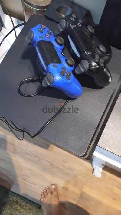 playstation 4 slim 1 TB