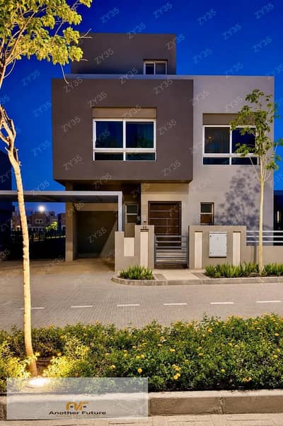 449-square-meter villa ready to move in Sheikh Zayed located next to Beverly Hills and Al Rabwa Compound