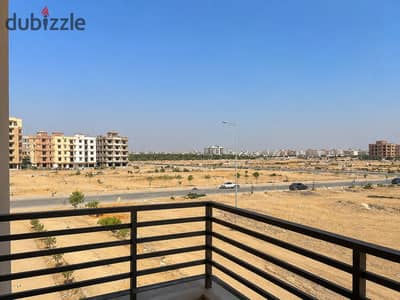 From Owner Direct Duplex for Sale in Andalus  380 M Duplex 4 Bedrooms Ready To move  Located in Andalus, New Cairo, near hyde park