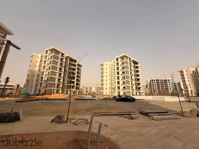 للبيع 98m بمدينة نور حجز قديم وايد جاردن