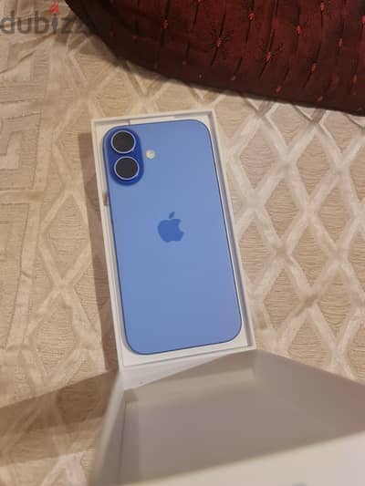 آبل - آيفون 16