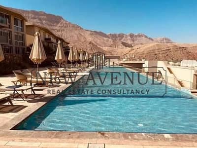 chalet prime location with lagoon view in ilmont galala