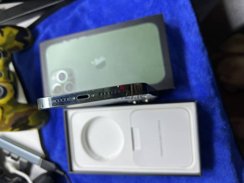 iPhone 13 Pro Max 5