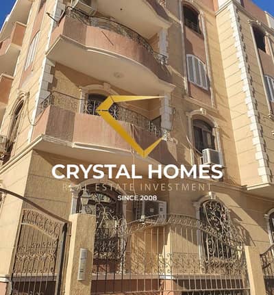 Apartment for sale 130 meters elevated ground in the eighth neighborhood near Al-Hosari, October, finished