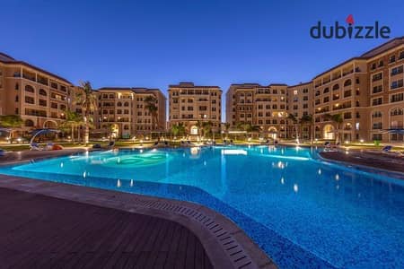 شقة للبيع متشطبة بالكامل علي شارع التسعين الجنوبي مباشرة في مشروع90 افينيو (90 avenue) التجمع الخامس بجوار الجامعة الأمريكية
