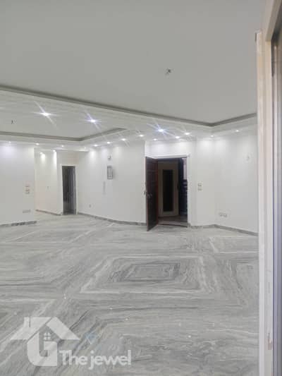 Apartment for Rent in Banafseg Villas 11 | 300 sqm with Garden View