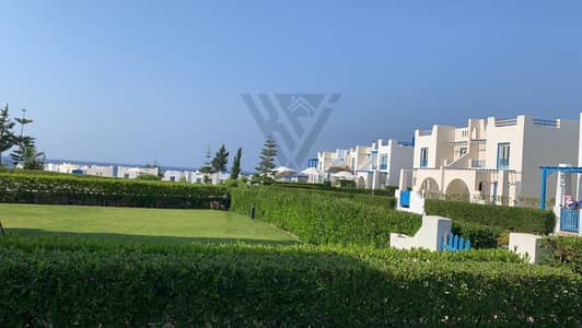 Villa for sale in Mountain View Ras El Hekma (Sea View); fully finished and equipped with furniture and appliances. Priced below market value for a qu