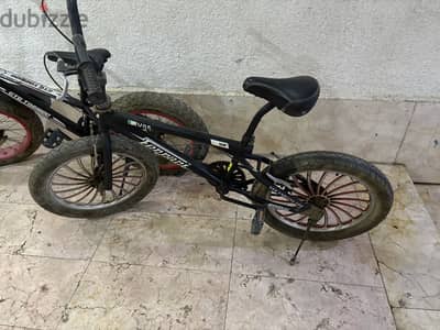 Bicycles دراجة