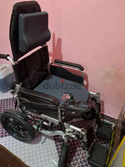 كرسى كهربائى متحرك