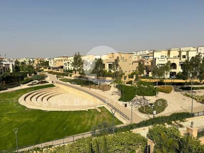 فيلا مستقلة 391م بتشطيبات فاخرة وحمام سباحة بحري للبيع استلام فوري في ميفيدا اعمار