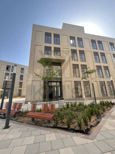 مكتب متشطب بالفرش 80م ف ديستريكت 5 - استلام فوري بالتجمع الخامس -  Furnished Office For Rent 80m in district 5