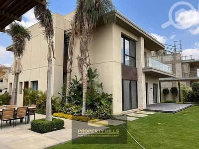 Independent villa with a private pool ready for delivery and residence in Sheikh Zayed with SODIC at a special price