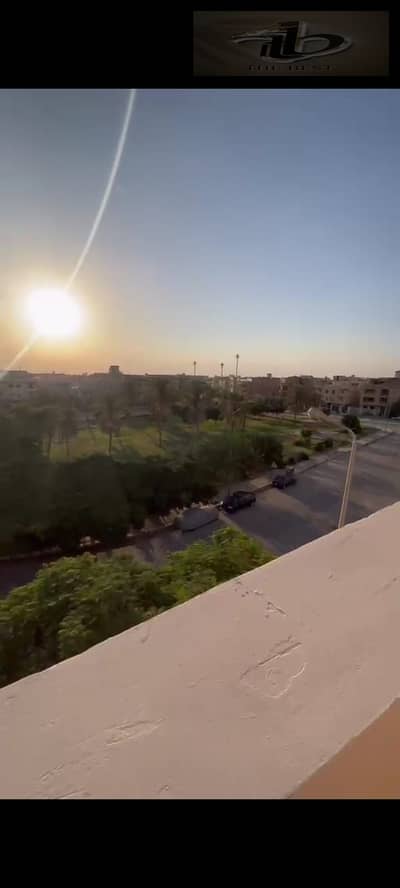 Apartment for sale in Al Banafseg 2, Garden View