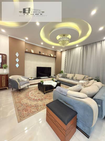 فيلا استاندالون مفروشة بالكامل للإيجار في بالم هيلز القطامية اكستينشن Palm Hills Katameya Extension New Cairo 512 متر مباني و720 متر أرض 7 غرف نوم