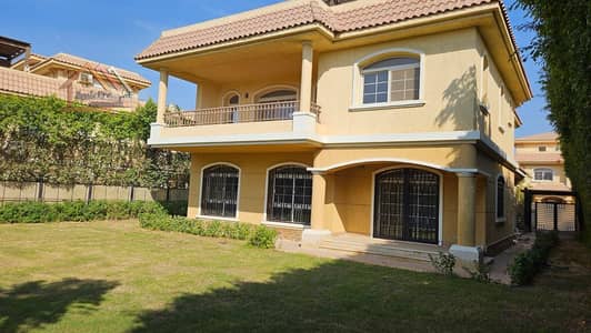Villa for sale in Madinaty View Wide Garden, Super Lux finishing, first residence condition