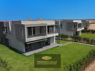 Last Twin House Opportunity in ETAPA! 306 sqm in a fully inhabited compound in the Golden Square of Sheikh Zayed, next to Rabwa and Allegria SODIC.