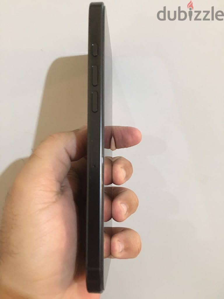 Apple - iPhone 16 Pro Max 5
