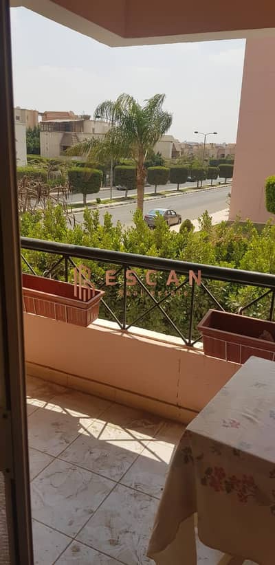 Apartment for sale in Al Rehab City, very close to Mall 2 and Gateway Mall. The apartment has an area of ​​108 square meters and is located on the fou