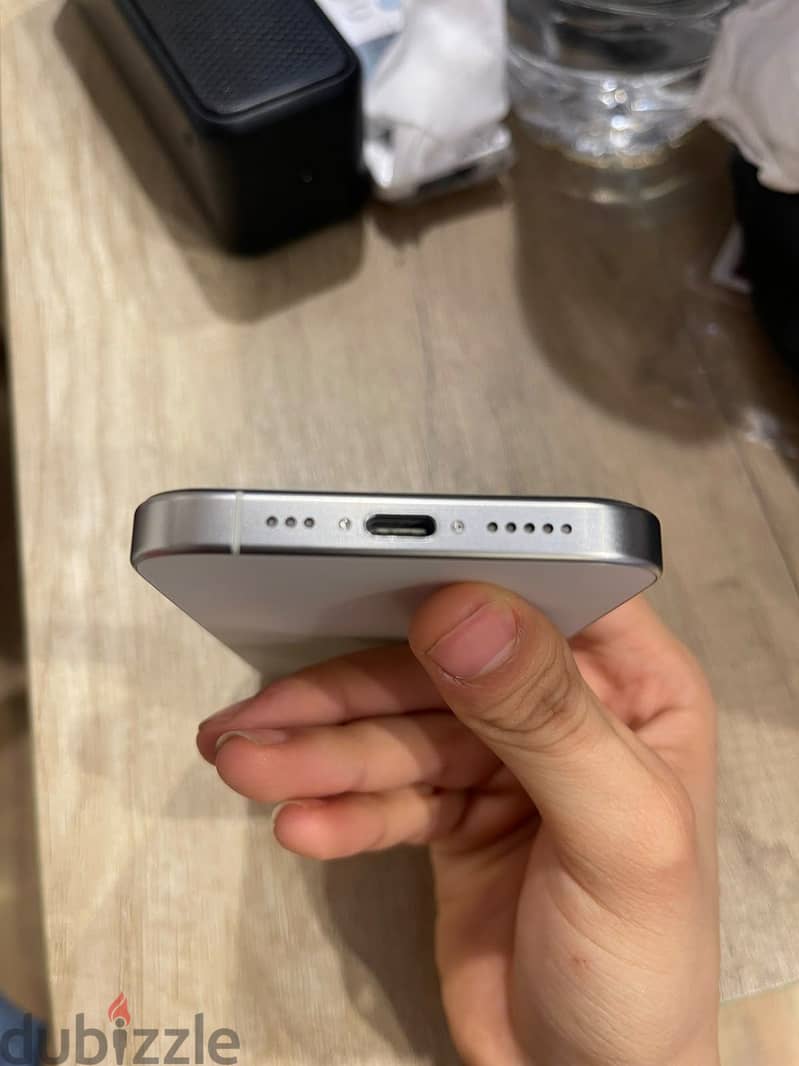 Apple - iPhone 15 Pro 1
