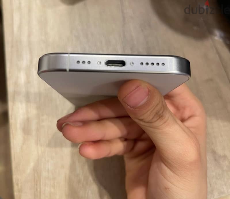 Apple - iPhone 15 Pro 6
