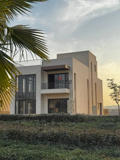 تاون هاوس ميدل أويست، بمساحة 200 مترfully finished
