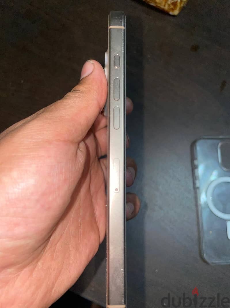 Apple - iPhone 16 Pro Max 4