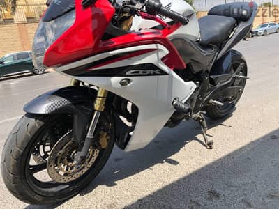 honda cbr