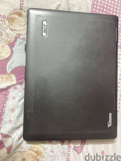 لاب توب Acer Extensa بحالة جيدة للبيع