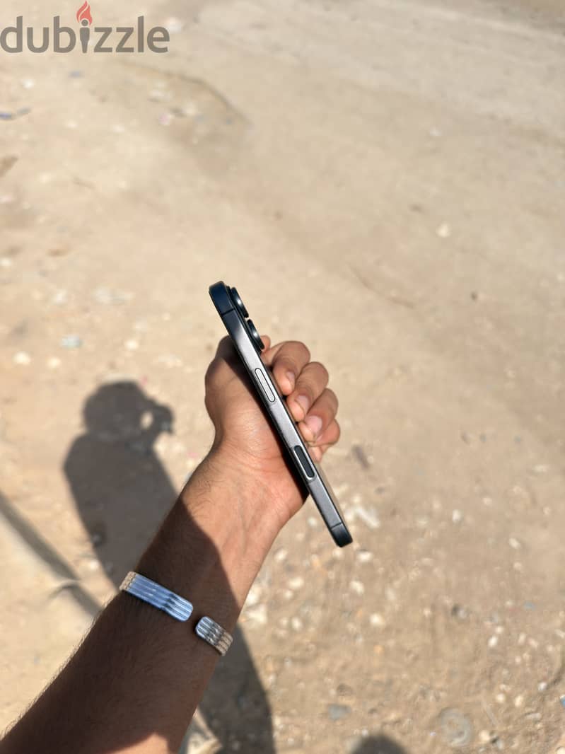 Apple - iPhone 17 3