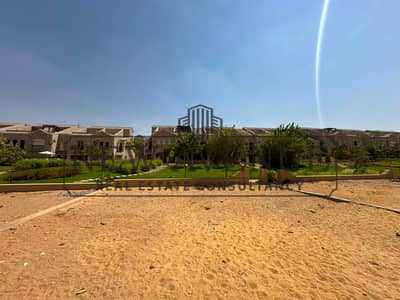 Corner town house 3 bedrooms prime location greenery view for sale in green square