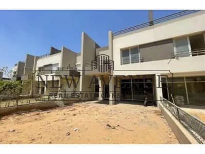 Rare Unit Townhouse Corner for Sale Overlooking Greenery and Water Features Ready to move Flexi Finished -  in The Square 5th Settlement New Cairo