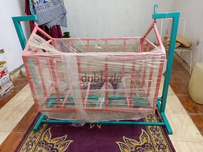 سرير أطفال حتى 5 سنين حديد