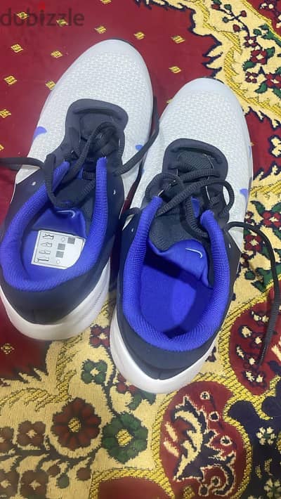 كوتشي Nike الاصلي