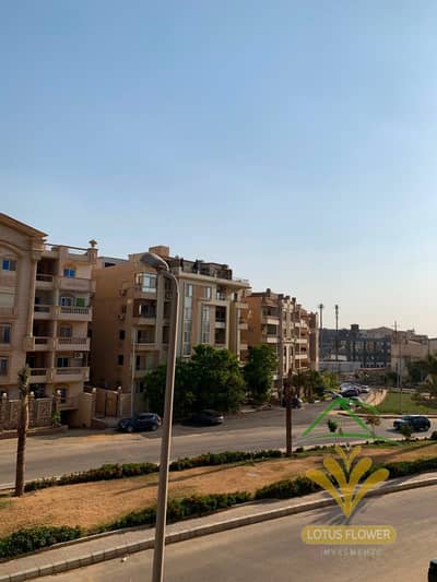 للبيع في اللوتس الجنوبيه باطلاله مباشره علي جاردن فيو مفتوح غير مجروحه