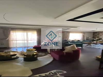 Apartment for sale in Madinaty 265m super luxury finishing wide garden view prime location