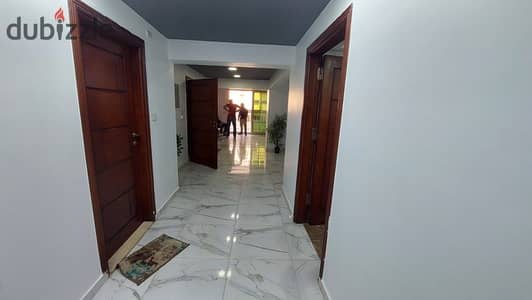 مقر إداري مكيف بموقع متميز الماظة