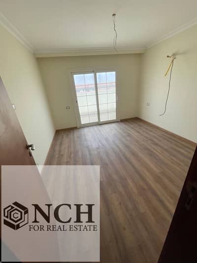 **For Rent | Penthouse in Regent's Park – New Cairo**  Experience premium living in **Regent's Park New Cairo**, one of the city's finest gated commun