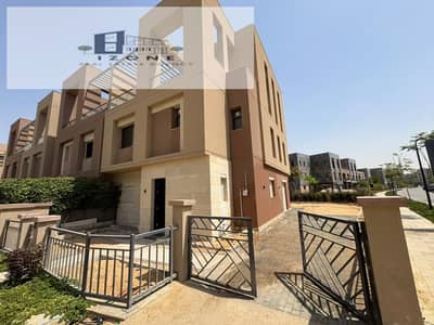 Villa for Rent in District 5 New Cairo 280 sqm BUA 349 sqm Land 5 Bedrooms 5 Bathrooms Kitchen & ACs