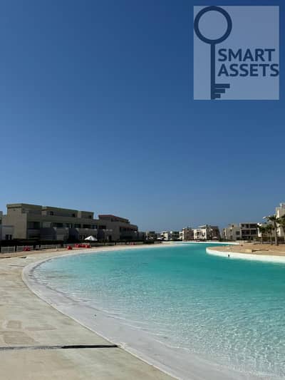 Fully Furnished Corner Townhouse with Lagoon View for Sale – BO Islands