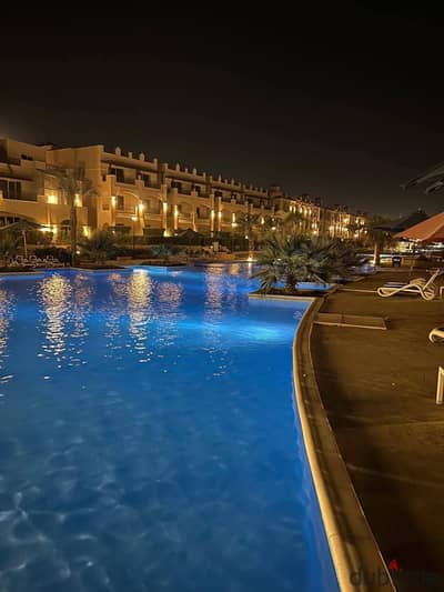 Chalet for sale in Ain Sokhna, immediate occupancy, La Sirena Palm Beach Sokhna. Chalet with sea and swimming pool view, 2 bedrooms, 2 bathrooms. Imme