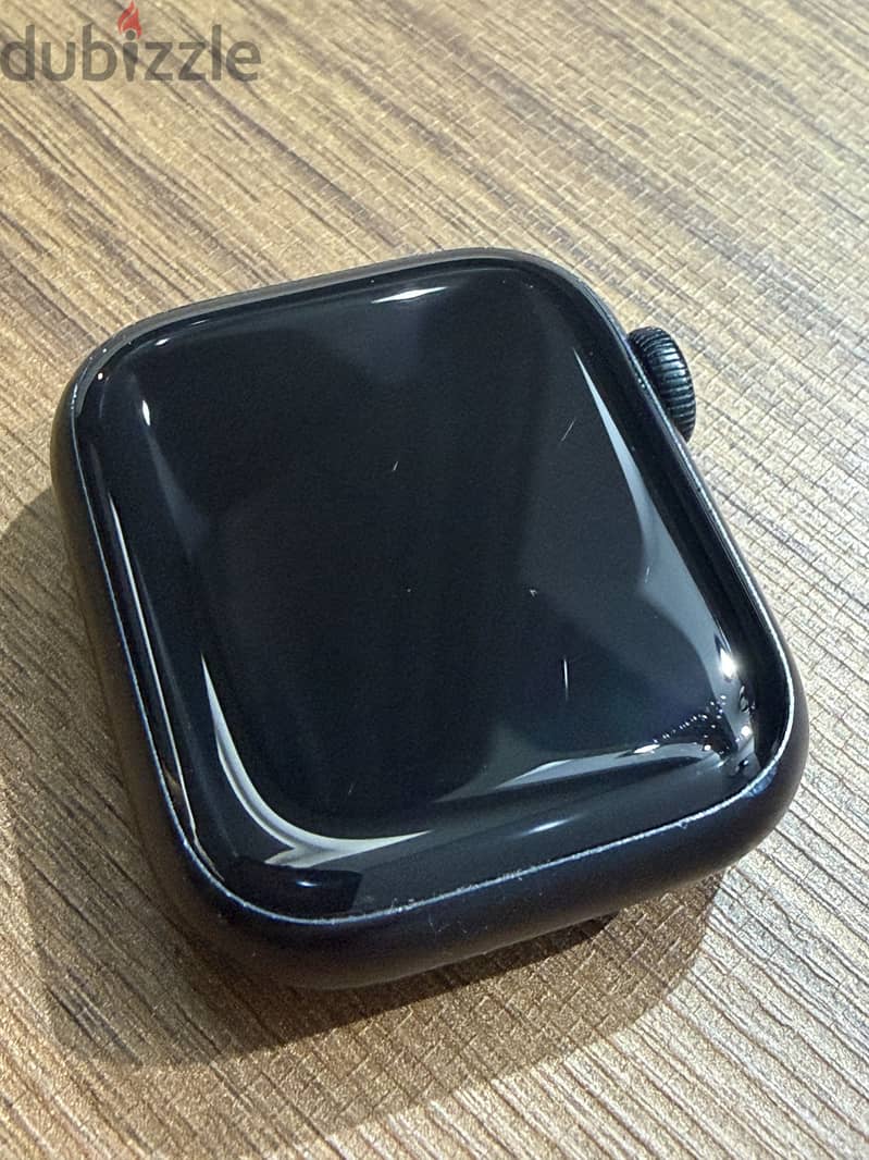Apple Watch Series 8 – 41mm 5
